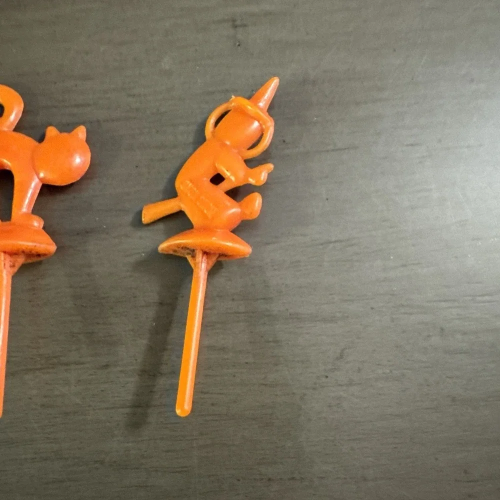 Vintage Halloween‎ Plastic Cake Toppers Cupcake Picks Lot Hong Kong
